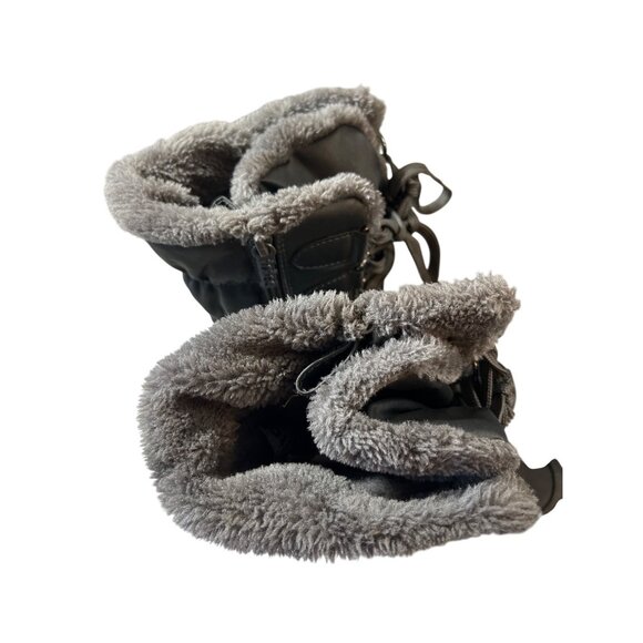 Totes Women's Faux Fur-Lined Snow Boots Size 8 Black Quilted Waterproof - Picture 6 of 7